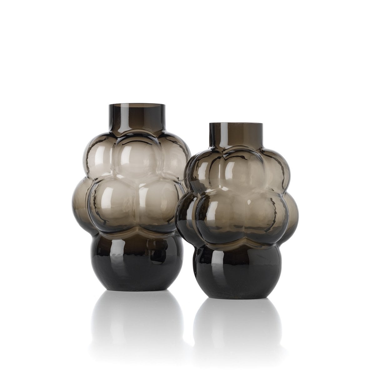 Vase Grape – im Wohnraum arrangiert
